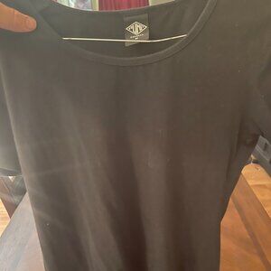 Pumpchasers Chris jones Black scoop neck t shirt medium